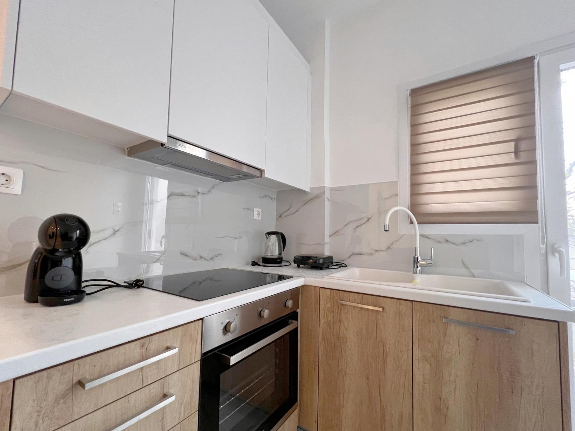 Wsd Piraeus Amazing Luxury Boutique 2Bd Apartment With Balcony Exterior photo
